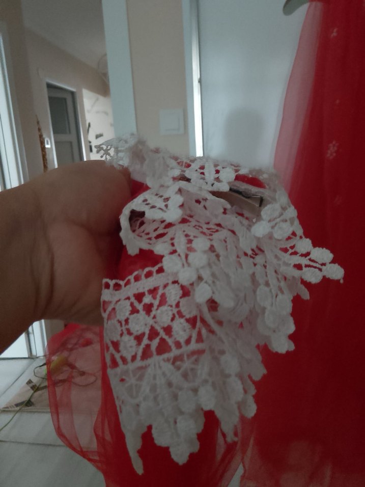 Nakışlı Kırmızı Uzun Abiye Elbise - Görsel 4