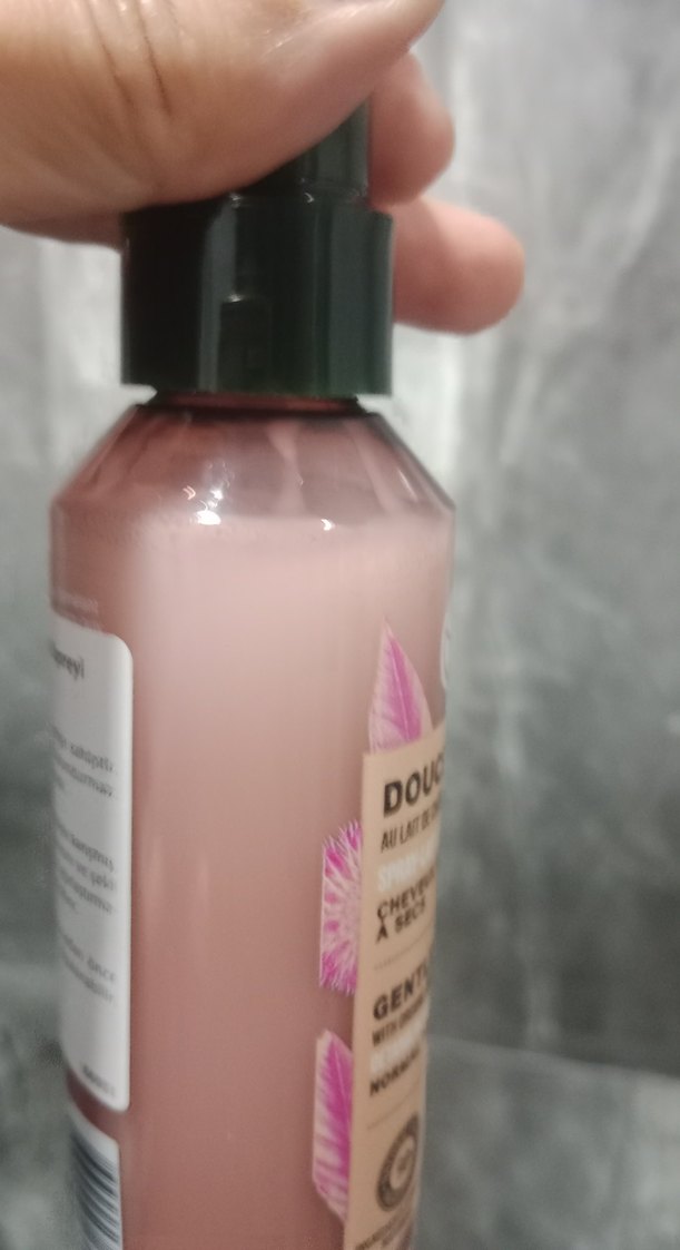 Yves Rocher Nazik Organik Kestane Sütü kolay saç tarama sütü - Görsel 3