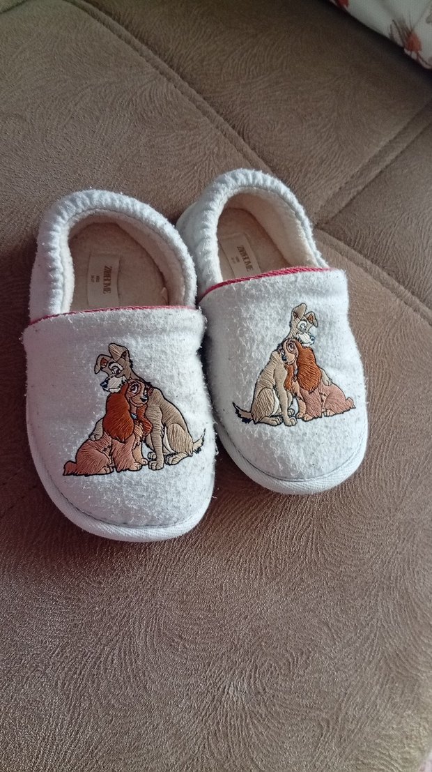 orjinal erkek Çocuk Beyaz Nakışlı Sıcak Terlik - Görsel 5