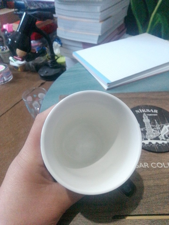 Piyano Desenli Beyaz Porselen Kupa - Görsel 5