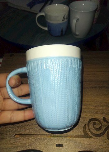 Mavi örgü kazak desenli kupa - Görsel 2