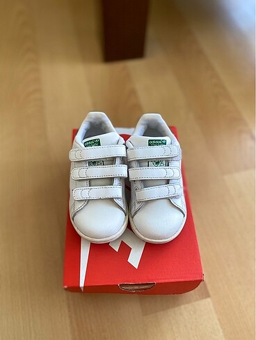 Adidas çocuk spor ayakkabı