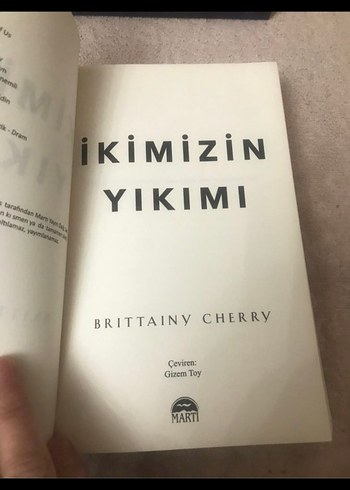 İkimizin Yıkımı - Brittainy Cherry - Görsel 3