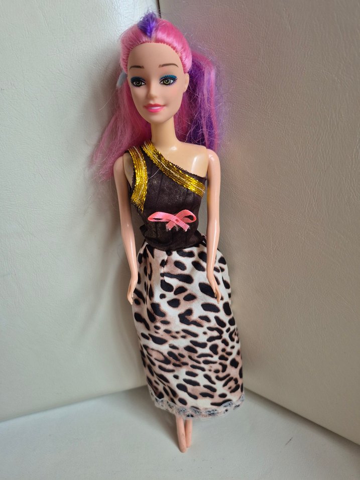 Renkli Pembe Saçlı Bebek - Görsel 2