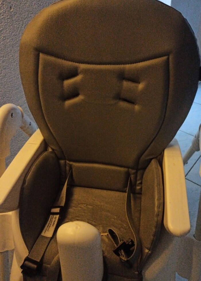 Az kullanılmış tertemiz sapasağlam bebek mama sandalyesi  - Görsel 4