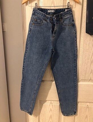 Pull and Bear Mom Jean