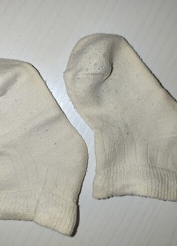  Beden LCW bebek çorabı (toplamda 3 çift) 