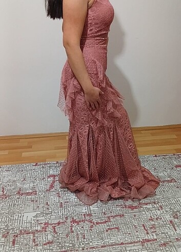 Gece elbisesi 