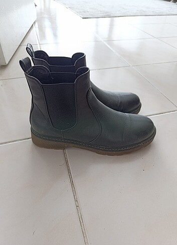 39 Beden siyah Renk Kadın Bot