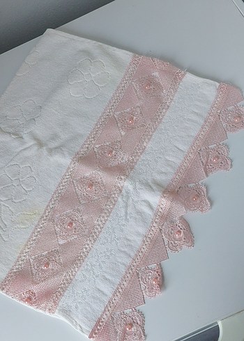 Nakışlı iğne oyalı Pastel renklerde havlular - Görsel 7