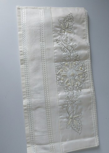 Nakışlı iğne oyalı Pastel renklerde havlular - Görsel 8