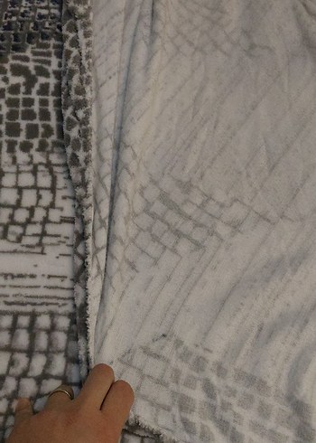 Gri Desenli kalın Halı örtüsü 4m² halı 160×230 1 adet fiyatıdır - Görsel 6