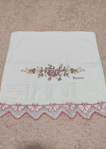 Nakışlı iğne oyalı Havlu - Görsel 3