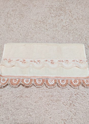 Nakışlı iğne oyalı Havlu - Görsel 4