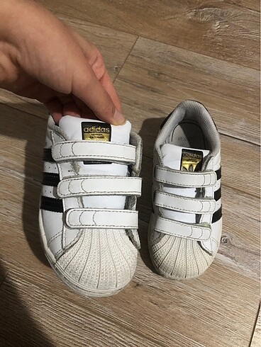 29 Beden beyaz Renk Adidas süperstar