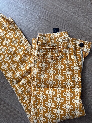 Zara Pantolon