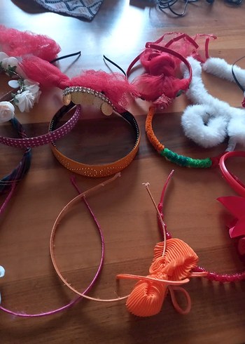 Kırmızı Tül ve Beyaz Çiçekli Çocuk Saç Aksesuarları - Görsel 6