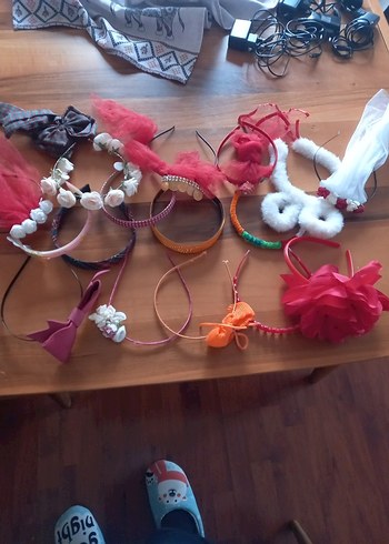 Kırmızı Tül ve Beyaz Çiçekli Çocuk Saç Aksesuarları - Görsel 8