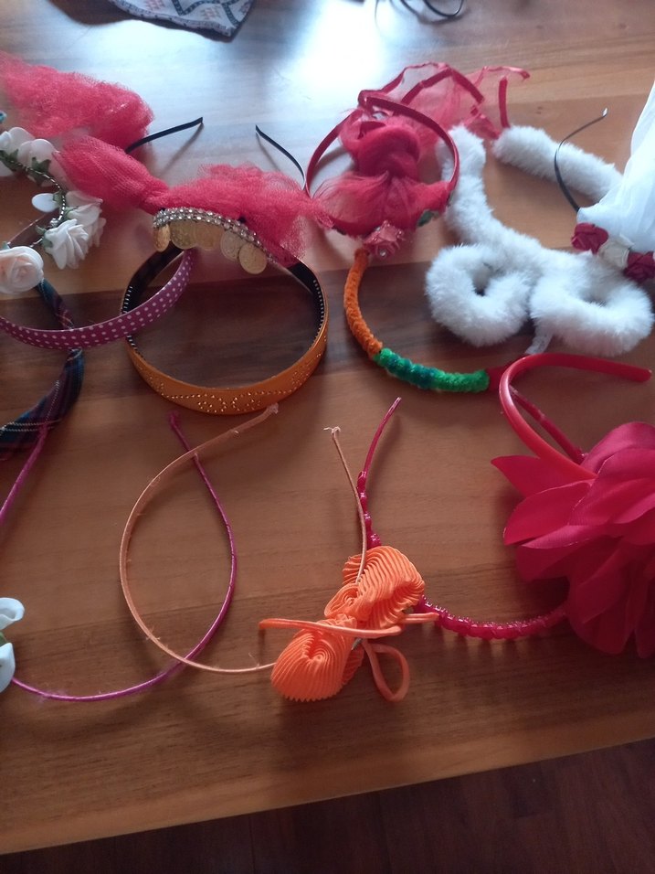 Kırmızı Tül ve Beyaz Çiçekli Çocuk Saç Aksesuarları - Görsel 2