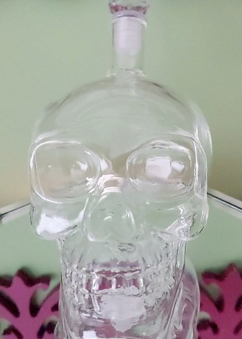 American Vintage Kafatası Şekilli kristal kapaklı şişe