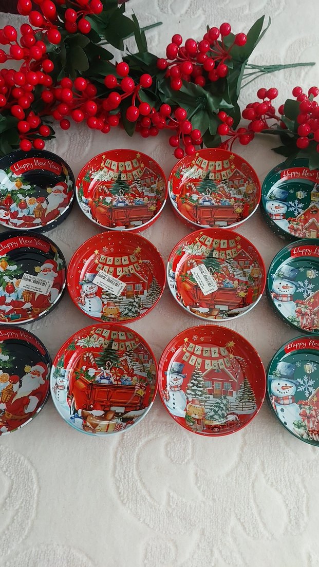 Renkli Yeni Yıl Temalı Tabak Seti 12 cm.çapında Adet 75 TL - Görsel 3