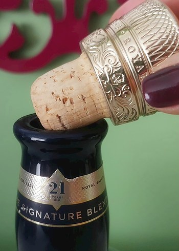 Royal Salute 21 Yıllık Lacivert 25 cm.boyunda - Görsel 12