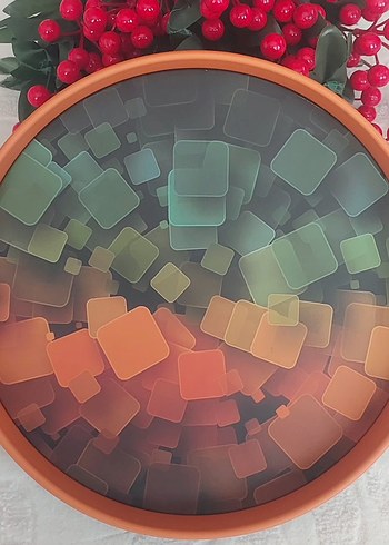 Renkli Geometrik Desenli metal tepsi 27 cm.ebatında - Görsel 2