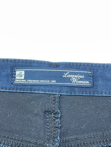 27 Beden lacivert Renk PreLoved Jean / Kot %70 İndirimli.