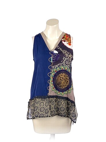 Desigual Bluz %70 İndirimli.