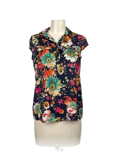 PreLoved Gömlek %70 İndirimli.