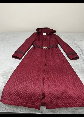 Bordo Kemerli Uzun Kadın kaban