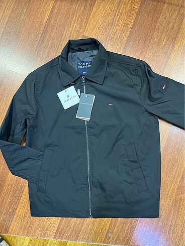 Tommy Mevsimlik Mont