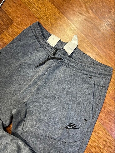 Nike Nike tech