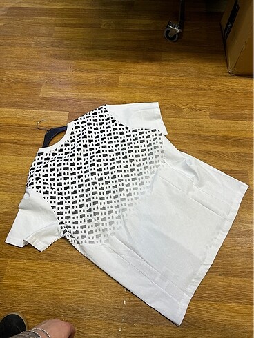 xl Beden Boss T shirt