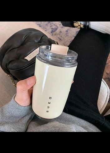 SMEG Taşınabilir Mini Kahve Termosu 