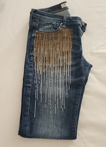 s Beden Taşlı likralı kusursuz jeans
