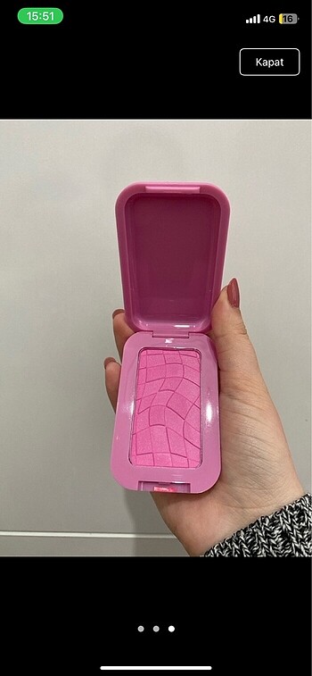  Beden NYX Buttermelt Blush 01