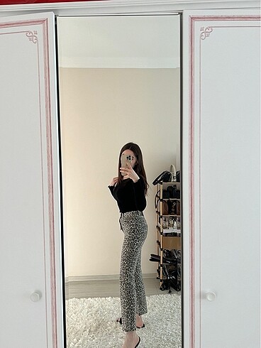 Diğer Leopar desenli pantolon