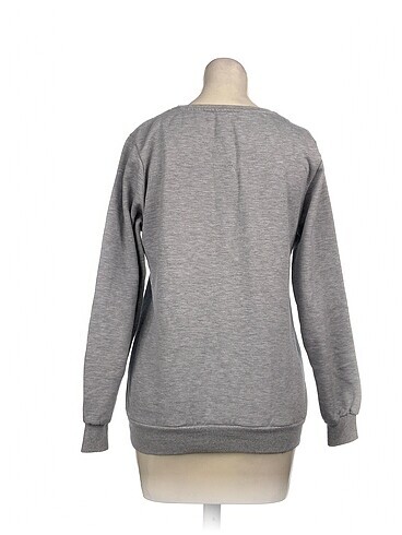 m Beden PreLoved Sweatshirt %70 İndirimli.