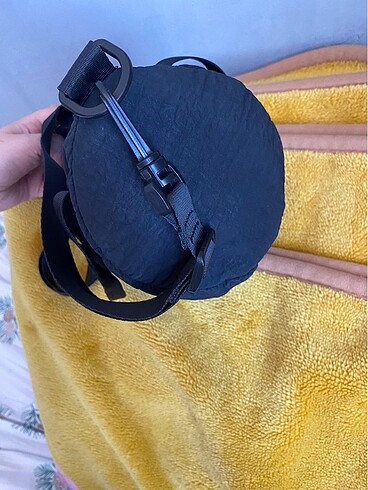 Beden Bershka mini bowling çanta
