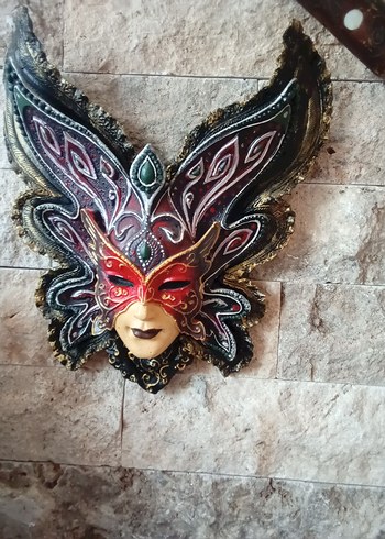 Kelebek Desenli Kadın Maskesi - Görsel 2
