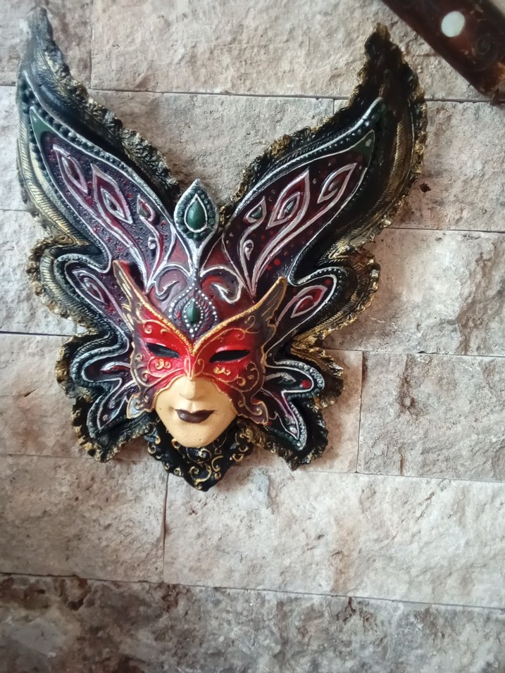 Kelebek Desenli Kadın Maskesi - Görsel 2