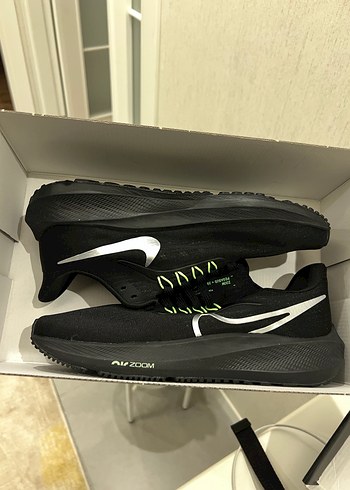 Nike Nike Siyah Erkek Spor Ayakkabı
