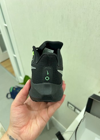 41 Beden siyah Renk Nike Siyah Erkek Spor Ayakkabı