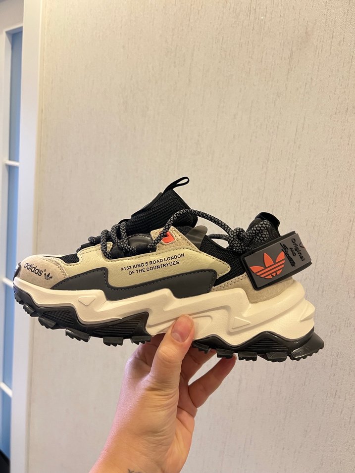 Adidas erkek ayakkabı - Görsel 3