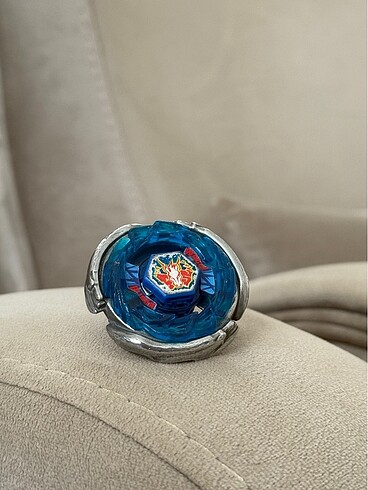 Beyblade Storm Pegasus