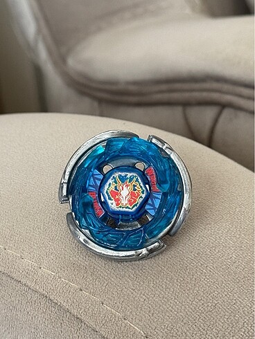  Beyblade Storm Pegasus
