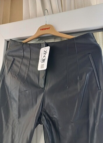 l Beden ZARA MODEL DERI PANTOLON