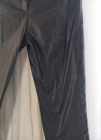 l Beden siyah Renk ZARA MODEL DERI PANTOLON