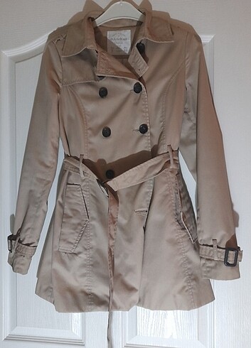 Pull and bear trençkot